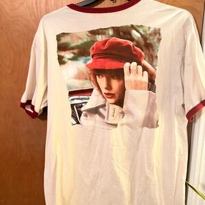 Red TV Taylor Swift T Shirt Plus Size